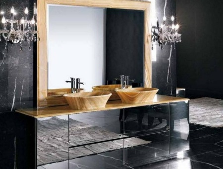  Шкаф с умивалник и огледало за банята