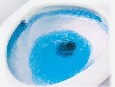 Perfekts tualetes pods ar vertikālu skalošanu