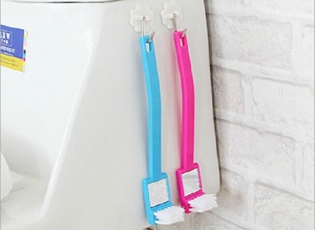 Richtige Aufbewahrung von wandhängenden Toilettenbürsten