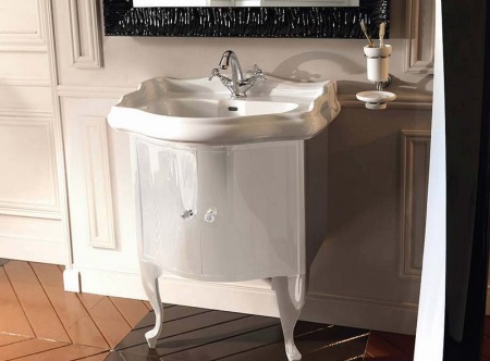 Italienische Badezimmermöbel Kerasan