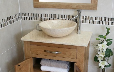 Koot työtason kylpyhuoneen pesualtaita varten