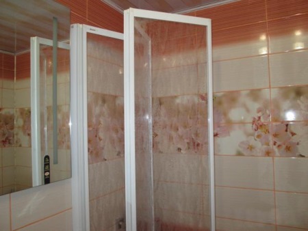 Kunststoff-Badewannengitter