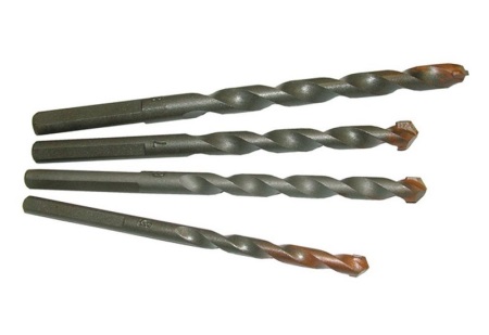 Univerzális fúrószerszám fürdőszobai csempékhez