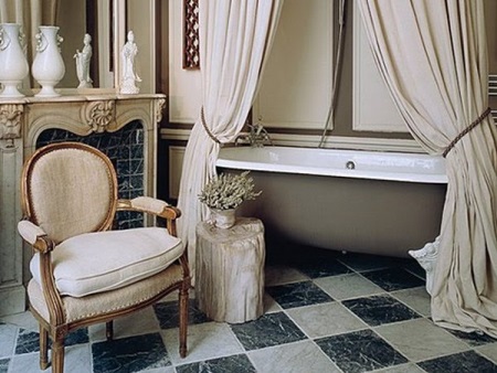 Dicas de design de casas de banho em estilo retro