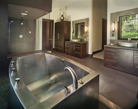 Lepa kad iz nerjavečega jekla