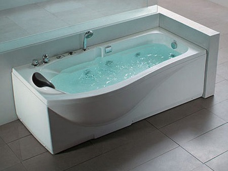 Mekkora súlyt bír el egy akril kád?