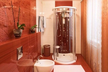 Ντουζιέρα σε μικρό μπάνιο