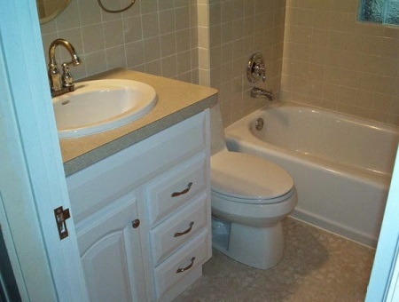 Baseboard cabinet with built-in sink - its shortcomings