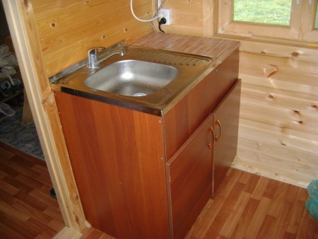 Dacha washstand with pedestal