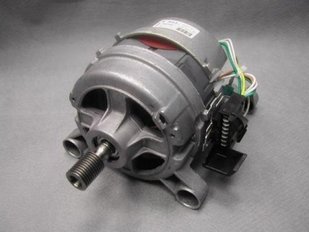 Motore asincrono di una lavatrice