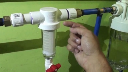 Vodní filtr pro změkčení vody v pračce