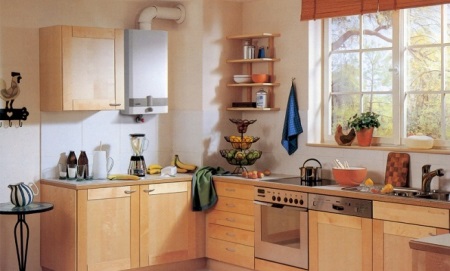 Plinski štedilnik v kuhinji