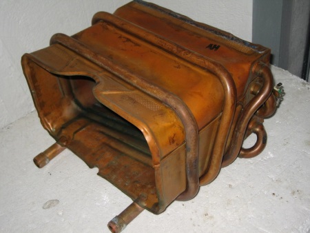 Měděný výměník tepla pro plynovou kolonu