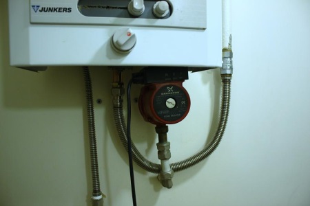 Pressure standards for natural gas units