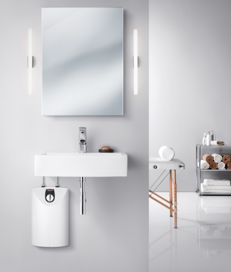 Pressureless wall mounted boiler