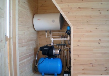 Grelnik vode v poletni hiši